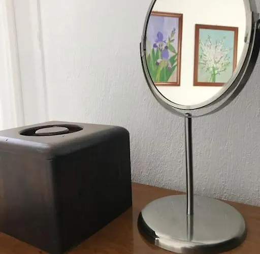 Vintage House Apartment *